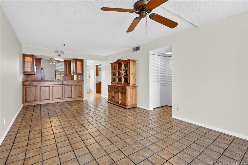 1950 Sw Palm City Road 14-302 Property Photo 18