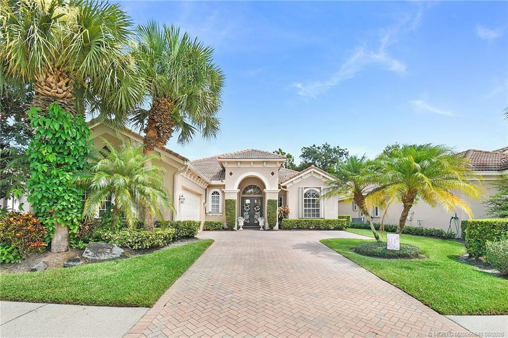 9400 Briarcliff Trace Property Photo 1