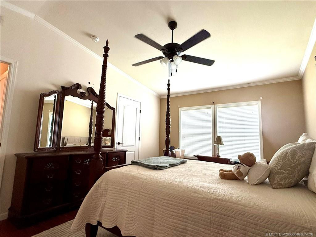 4046 3rd Court Property Photo 16