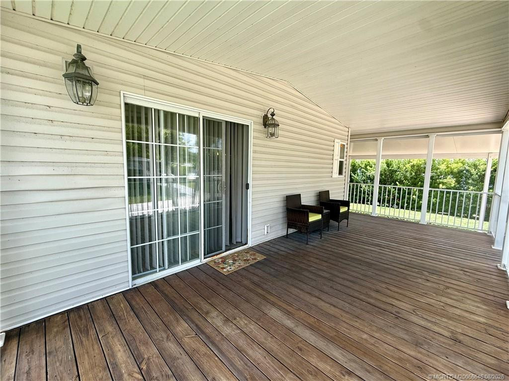 4046 3rd Court Property Photo 25