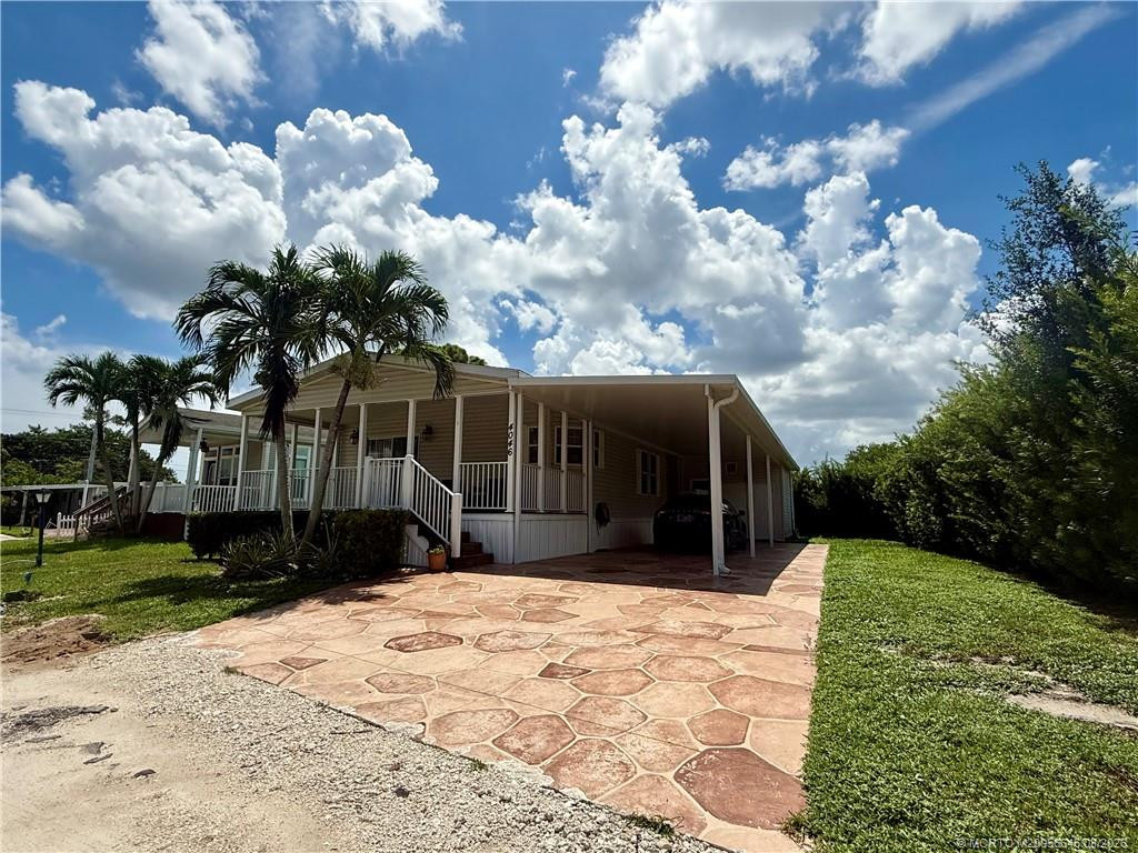 4046 3rd Court Property Photo 37