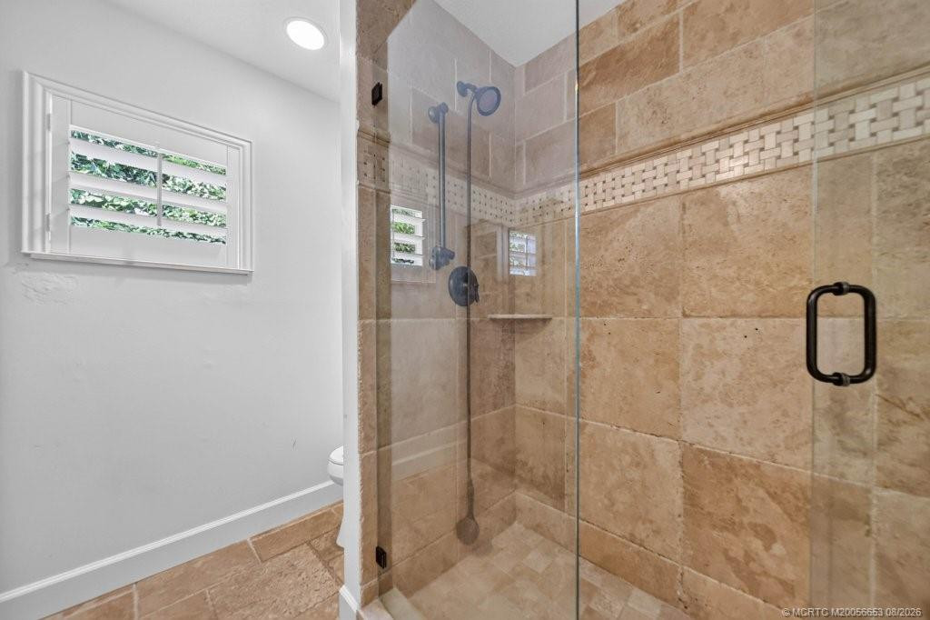 15 W High Point Road Property Photo 31
