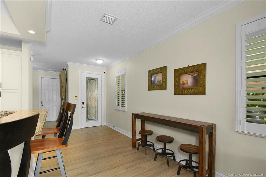 132 Se Crestwood Circle Property Photo 12