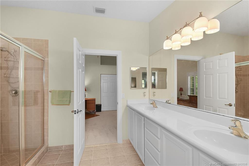 132 Se Crestwood Circle Property Photo 32