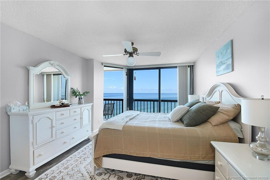 9550 S Ocean Drive 1907 Property Photo 20