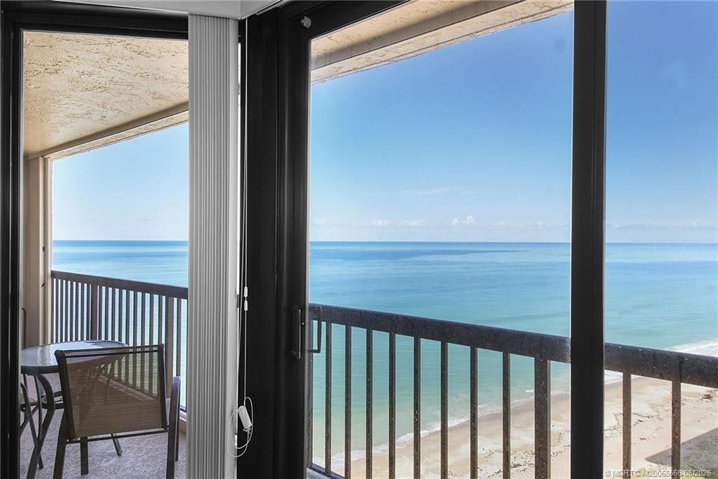 9550 S Ocean Drive 1907 Property Photo 22