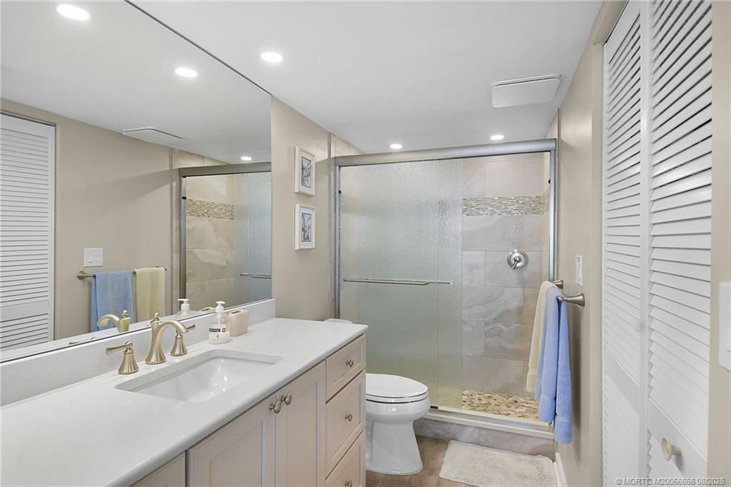 9550 S Ocean Drive 1907 Property Photo 24