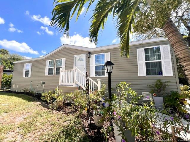 2555 Pga Boulevard 110 Property Photo 1