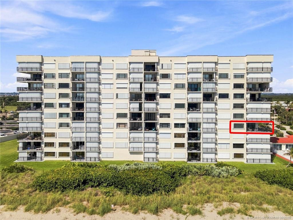 9490 S Ocean Drive 409 Property Photo 2