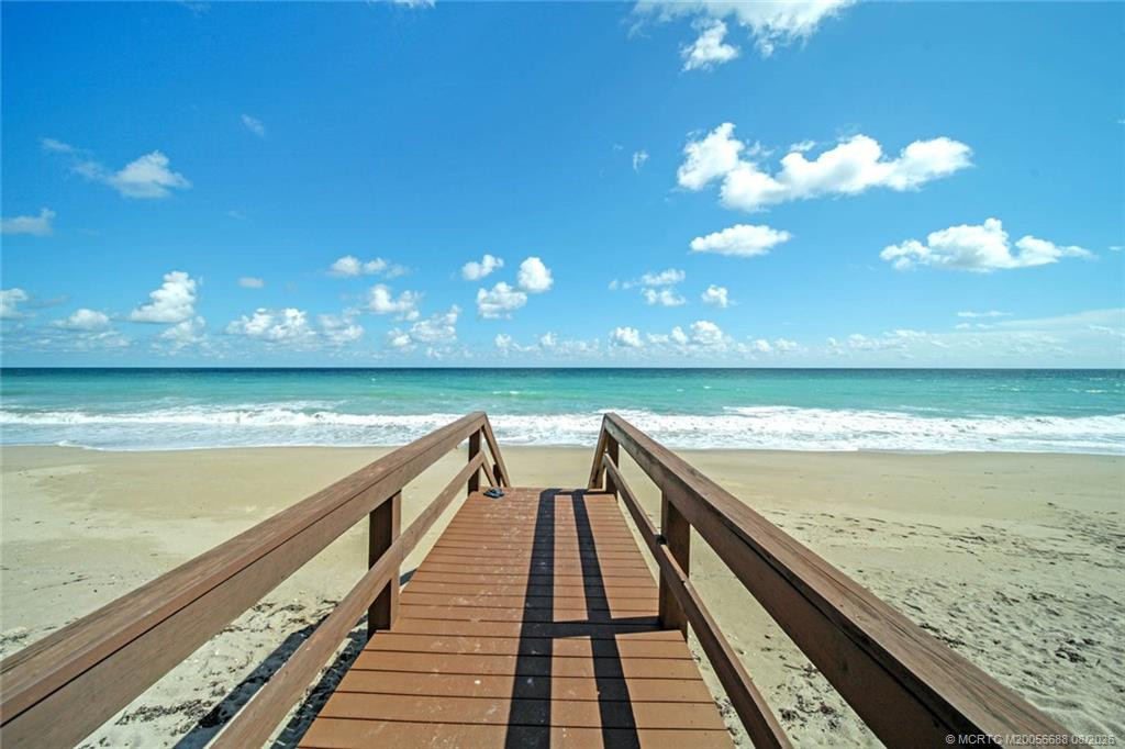 9490 S Ocean Drive 409 Property Photo 47