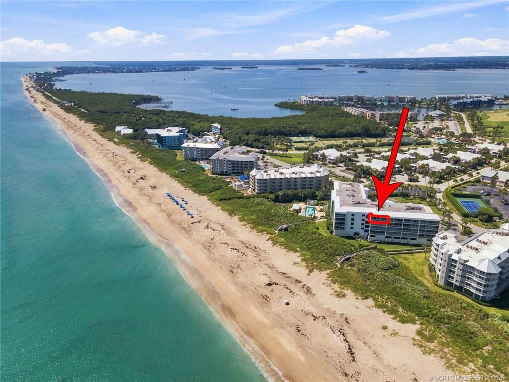 529 Ne Plantation Road 407 Property Photo 1