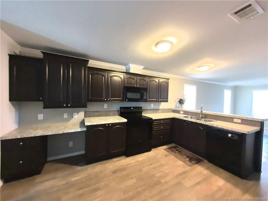 4185 2nd Court Property Photo 4