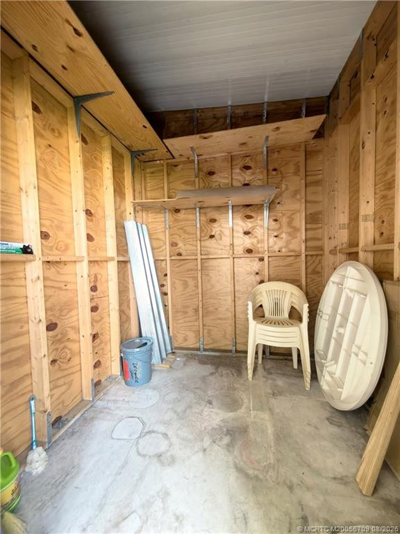 4185 2nd Court Property Photo 13