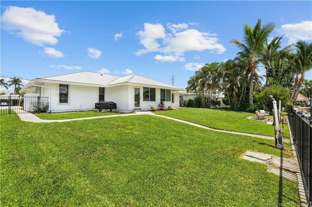 1364 Sw Egret Way Property Photo 33