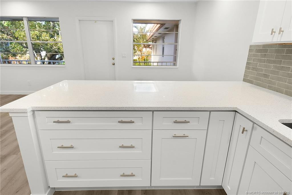 2600 Se Ocean Boulevard O10 Property Photo 13
