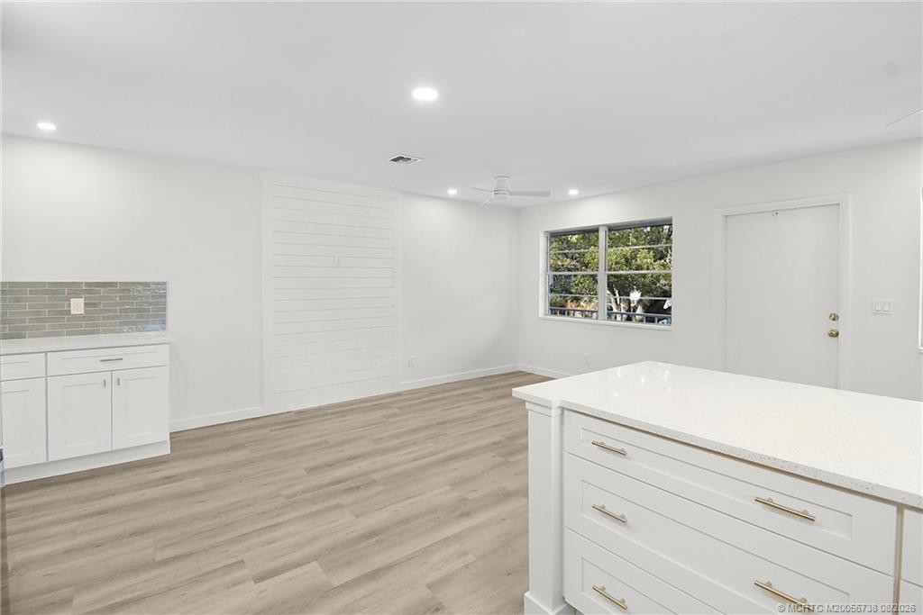 2600 Se Ocean Boulevard O10 Property Photo 14