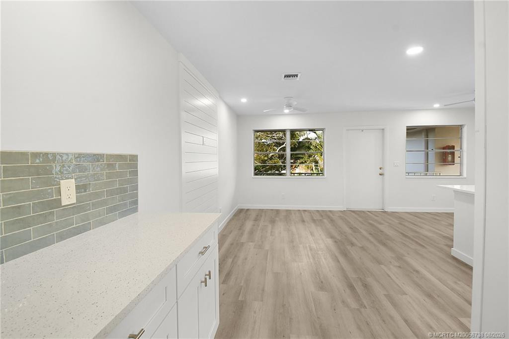 2600 Se Ocean Boulevard O10 Property Photo 16