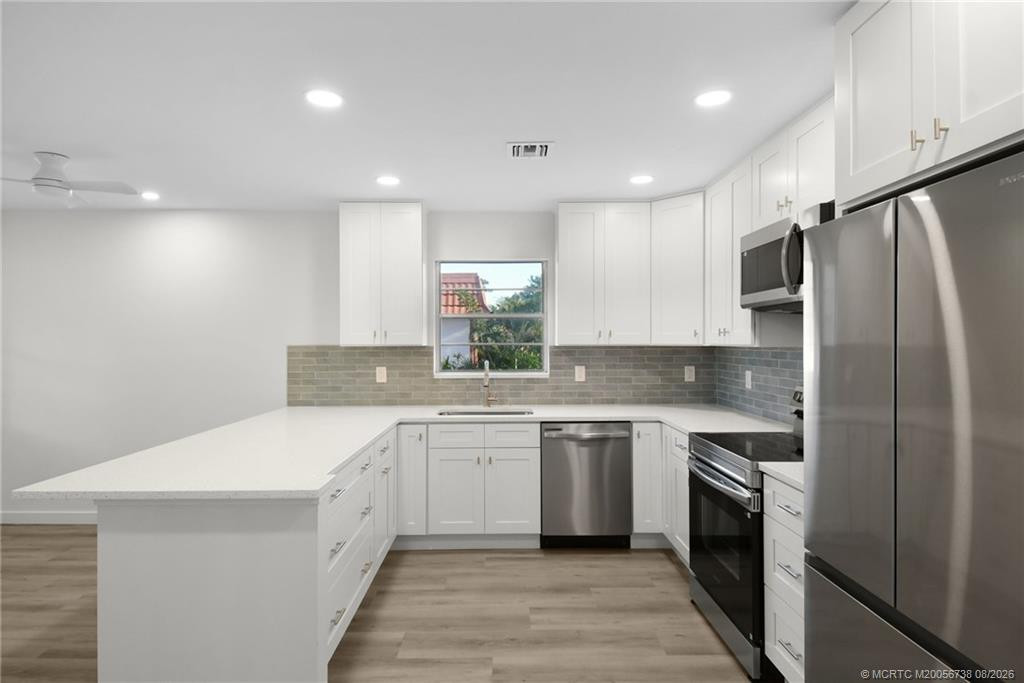 2600 Se Ocean Boulevard O10 Property Photo 17