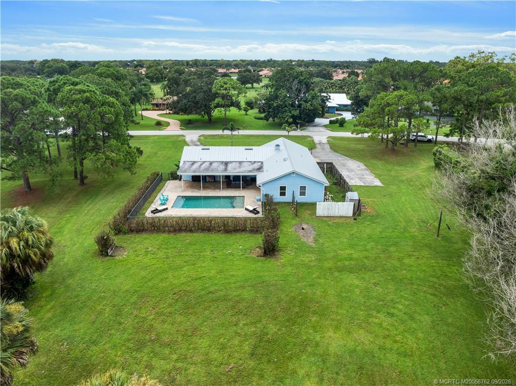 3525 Sw Racquet Club Way Property Photo 3