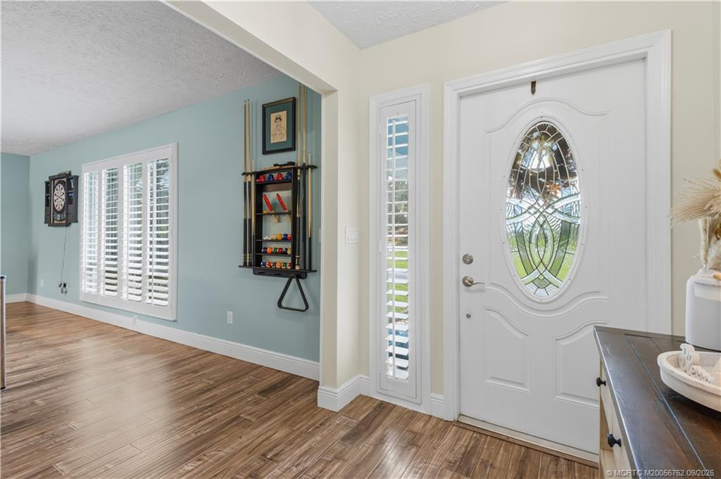 3525 Sw Racquet Club Way Property Photo 4