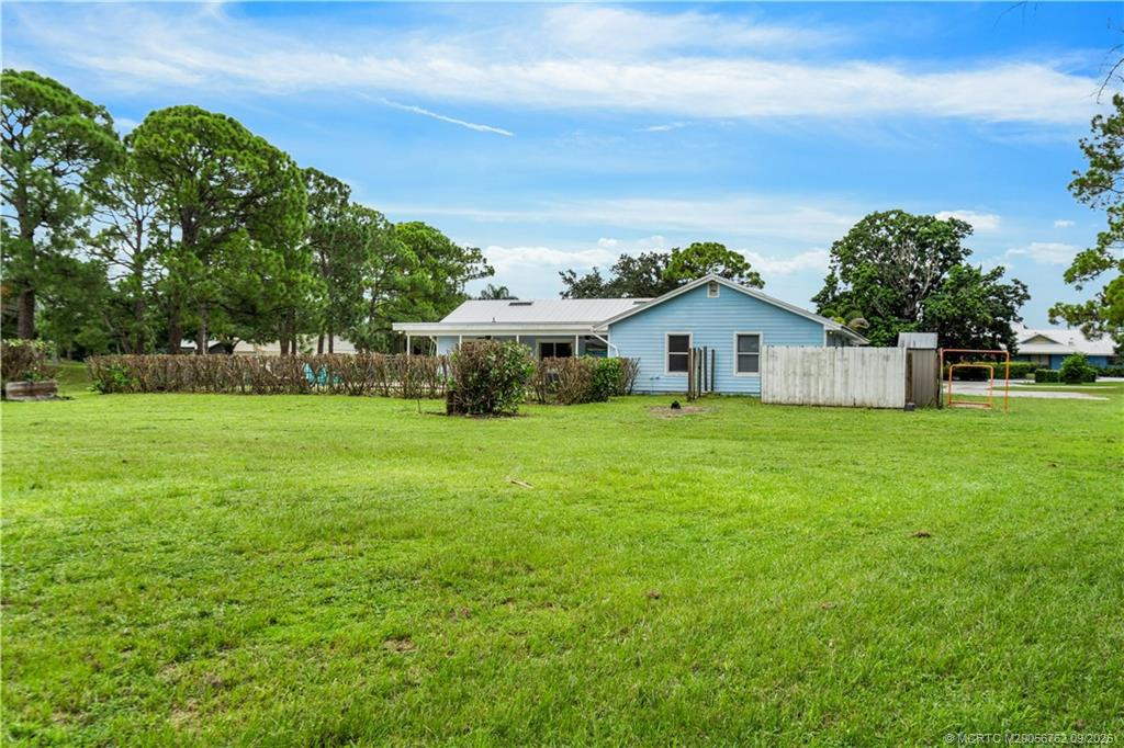 3525 Sw Racquet Club Way Property Photo 41