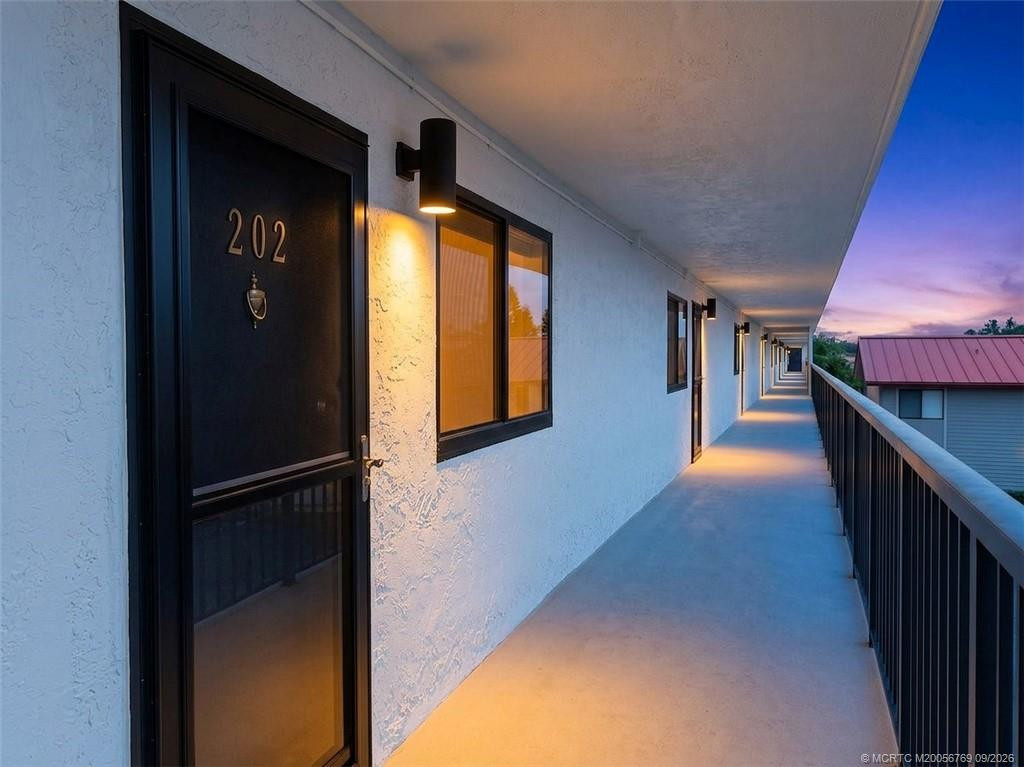 10410 S Ocean Drive 202 Property Photo 5
