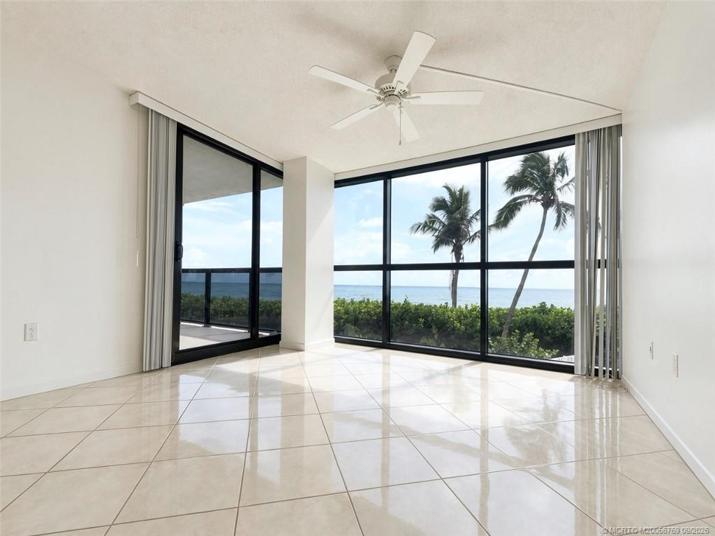 10410 S Ocean Drive 202 Property Photo 18