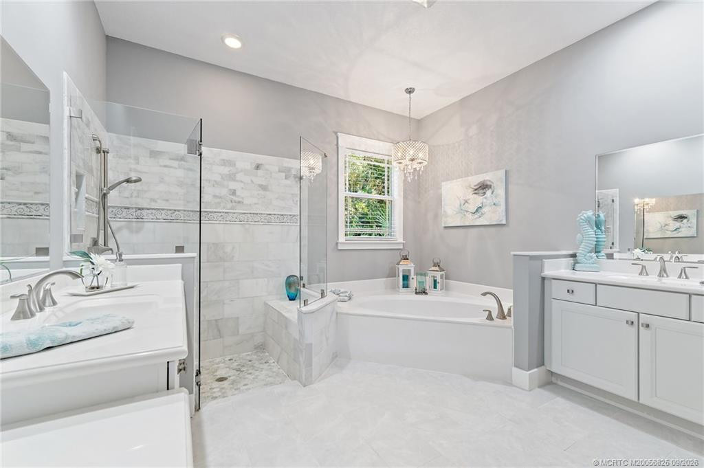 1109 Ne Bayside Place Property Photo 33