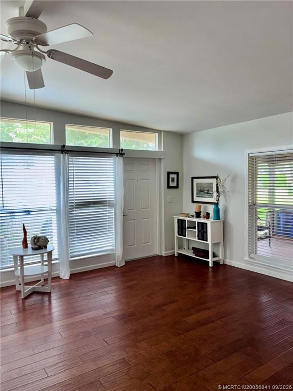 2211 Ne Pelican Terrace Property Photo 5