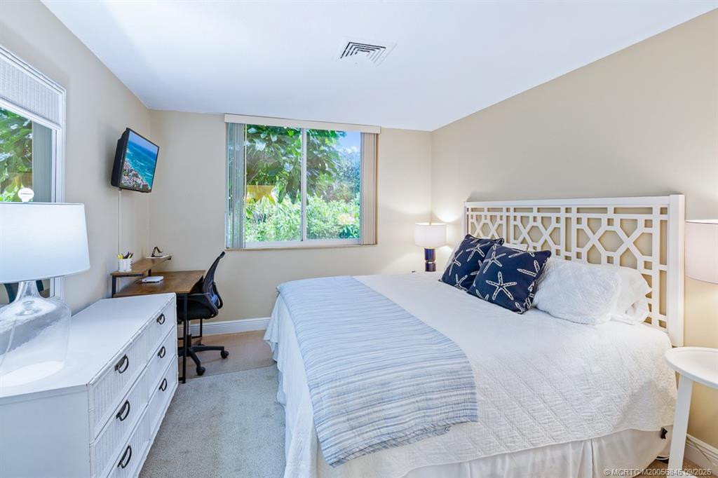 2370 Ne Ocean Boulevard C106 Property Photo 16