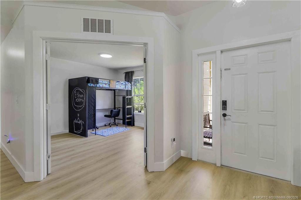 5901 Hickory Drive Property Photo 4