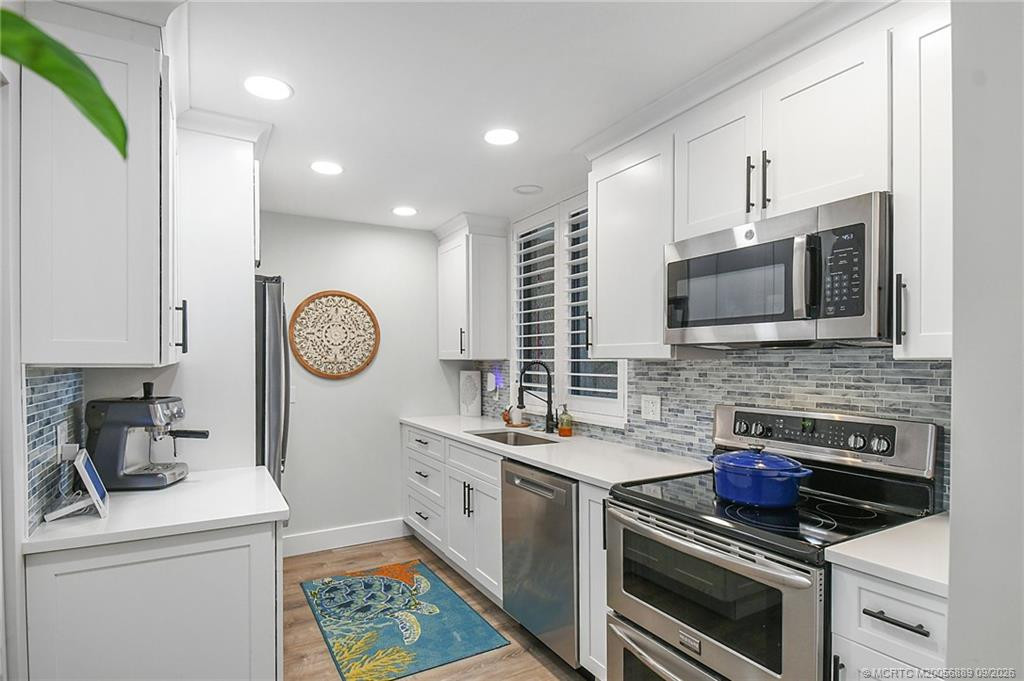 3452 Ne Causeway Boulevard 202 Property Photo 17