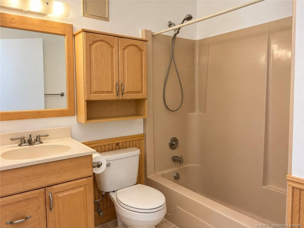 2155 Se Edler Drive Property Photo 9