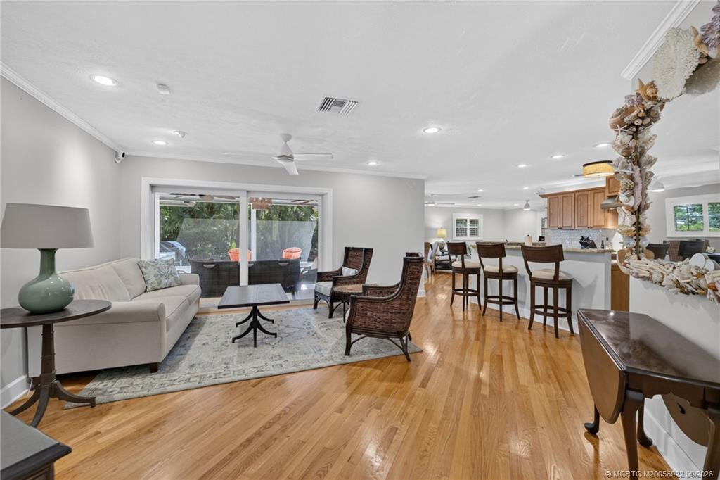 8 Admirals Walk Property Photo 4