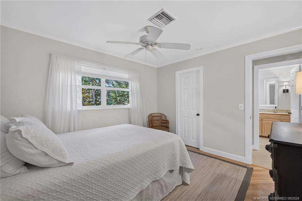 8 Admirals Walk Property Photo 21