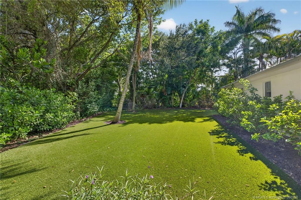 8 Admirals Walk Property Photo 30