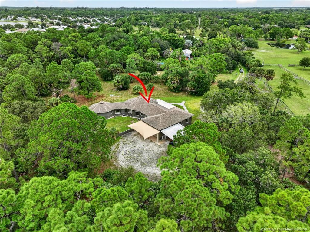 9180 Sw Star Drive Property Photo 1