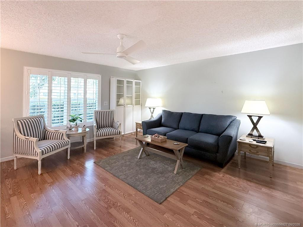 2929 Se Ocean Boulevard 137-1 Property Photo 9