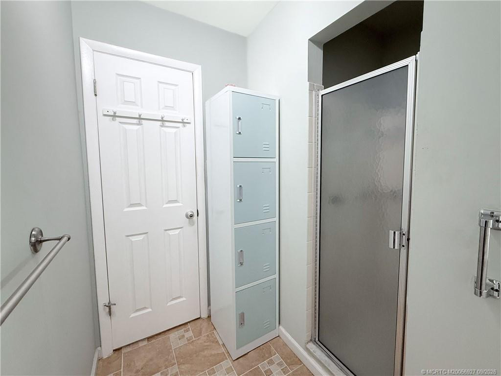 2929 Se Ocean Boulevard 137-1 Property Photo 24