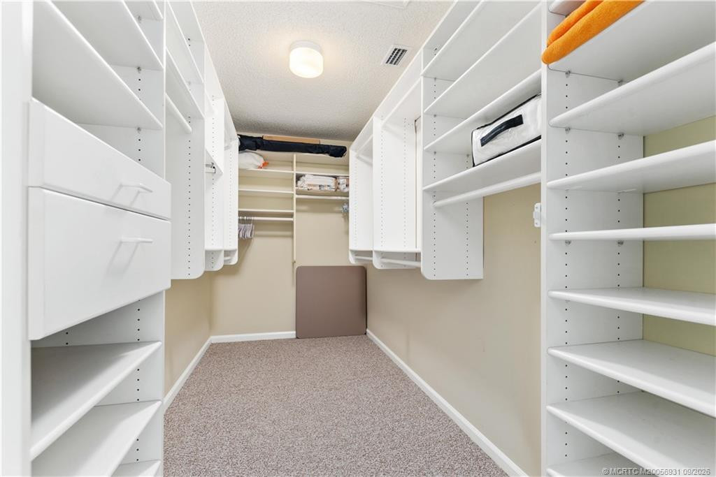 12813 Nw Cinnamon Way Property Photo 14