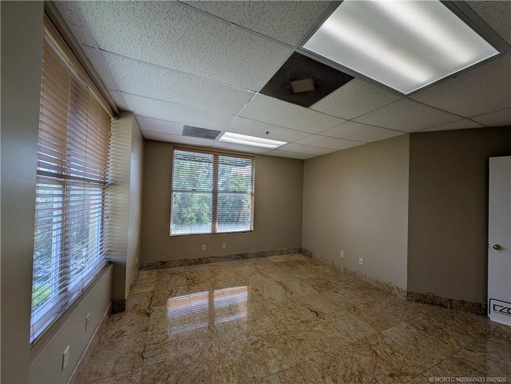 701 Nw Federal Highway 303 Full Floor Property Photo 17
