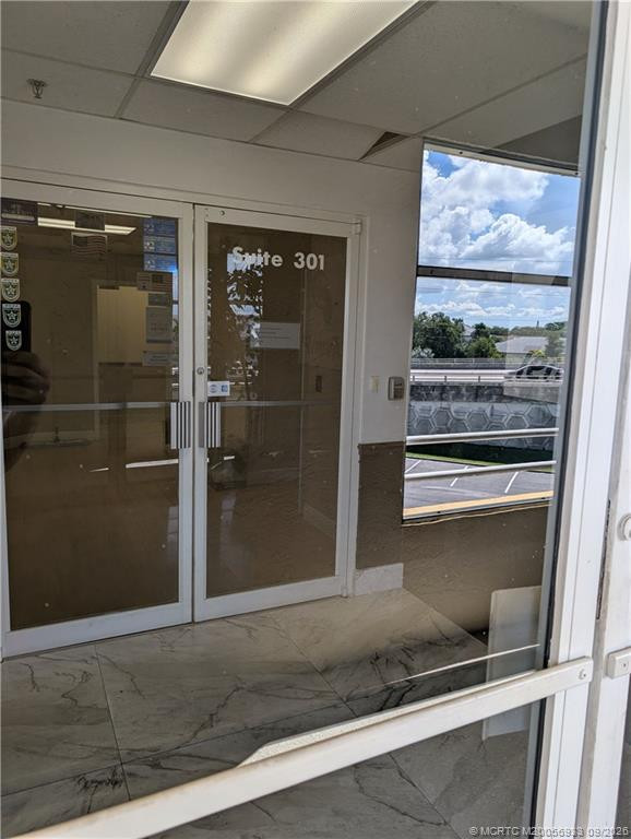701 Nw Federal Highway 303 Full Floor Property Photo 34