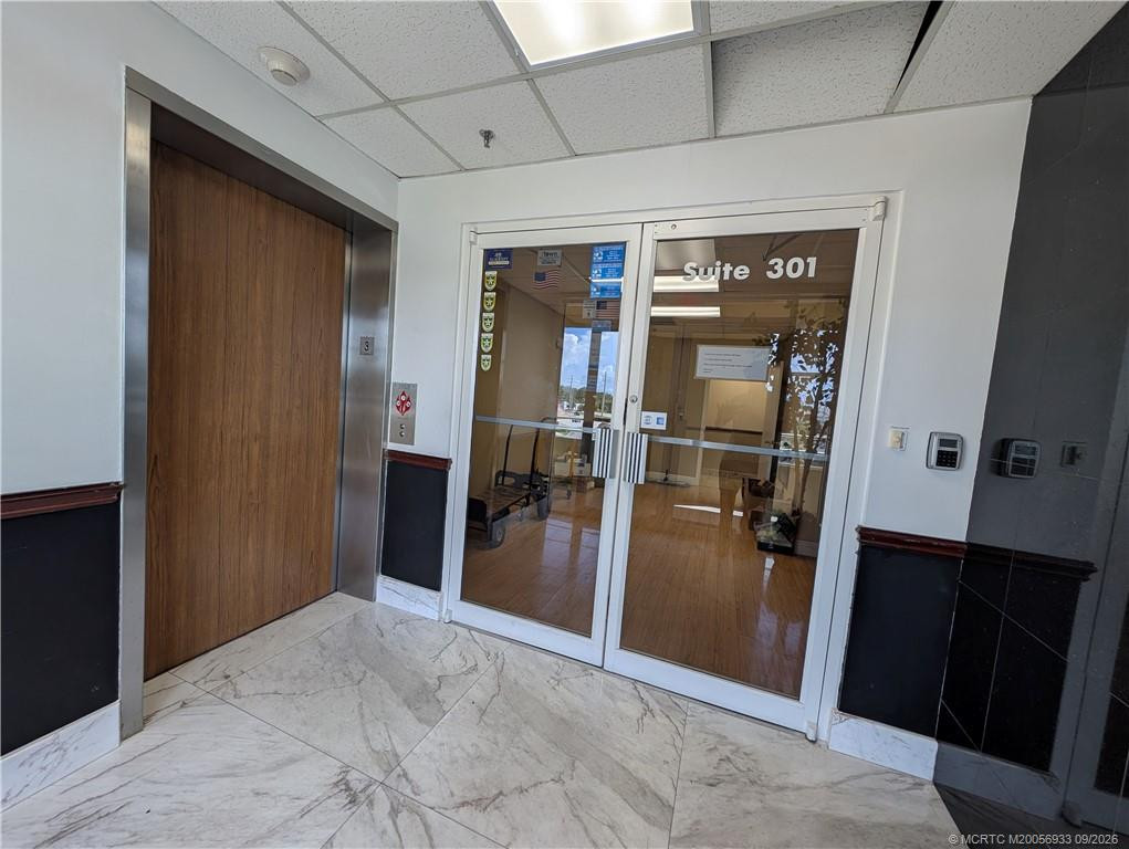 701 Nw Federal Highway 303 Full Floor Property Photo 38
