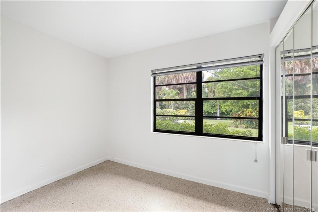807 Se Weir Street Property Photo 19