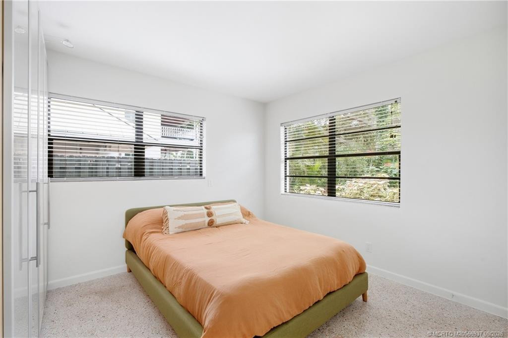 807 Se Weir Street Property Photo 20