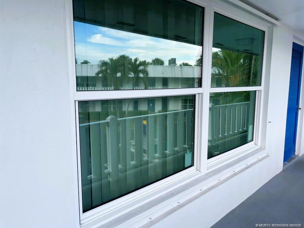 2929 Se Ocean Boulevard J8 Property Photo 17