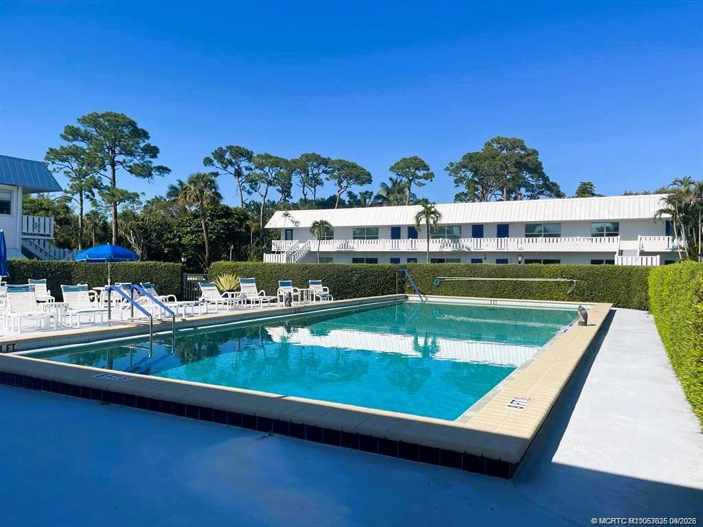 2929 Se Ocean Boulevard J8 Property Photo 22