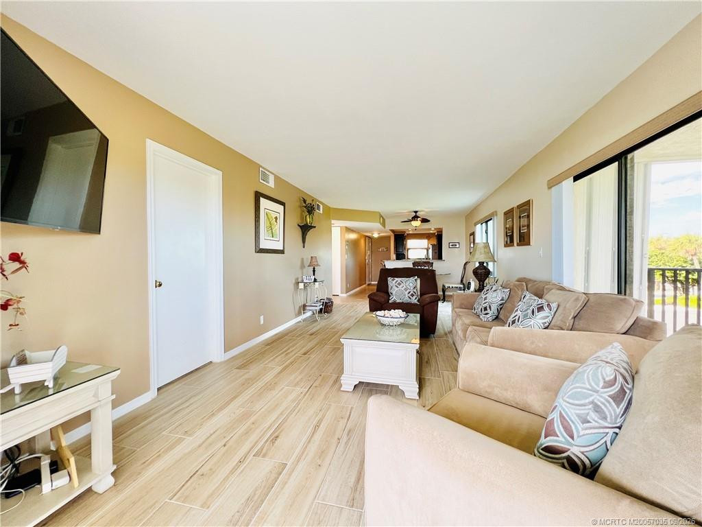 9400 S Ocean Drive 201b Property Photo 24