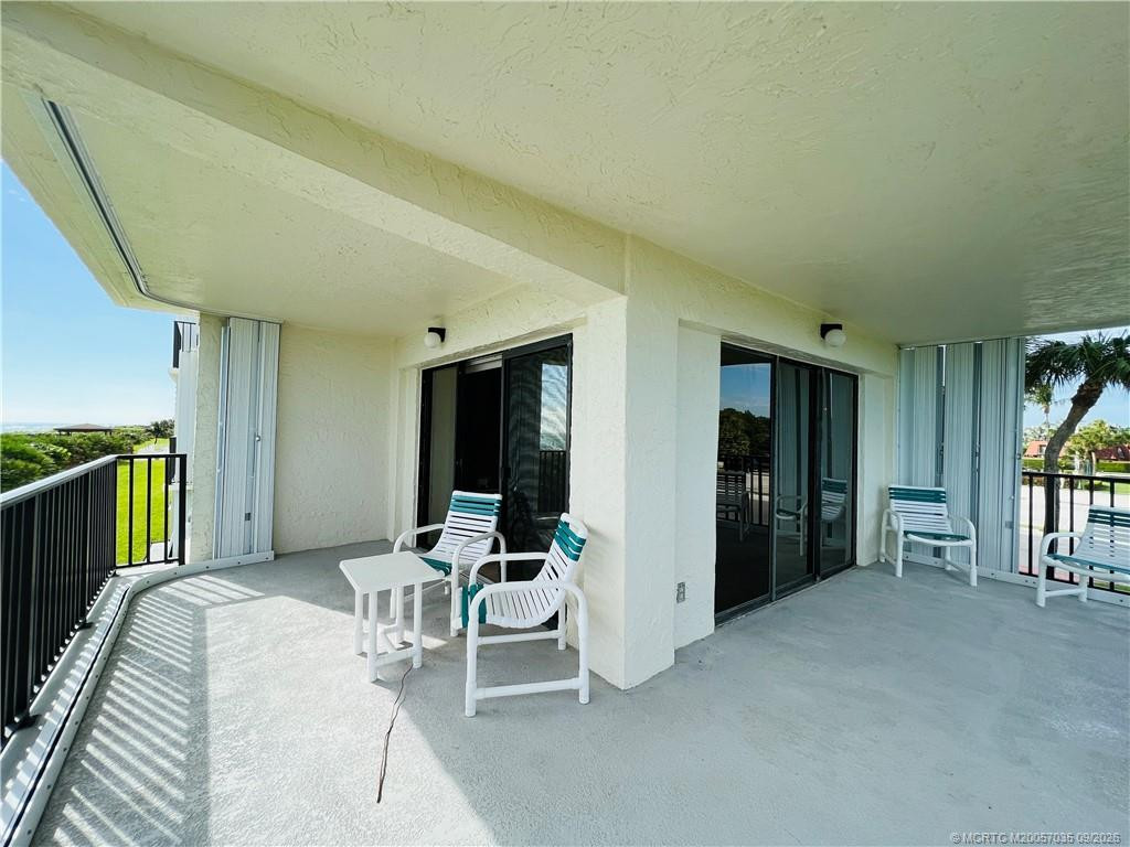 9400 S Ocean Drive 201b Property Photo 28