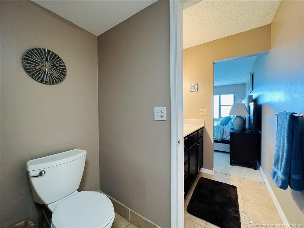 9400 S Ocean Drive 201b Property Photo 40